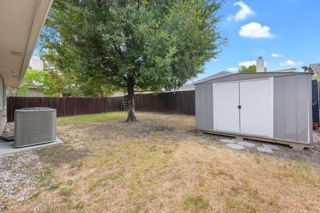 2054 Wild Creek Court, Dallas, TX 75253