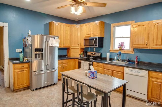 315 E Prairie Street, Jerseyville, IL 62052