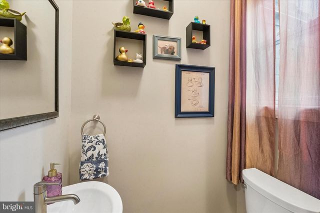 912 JACKSON ST, Philadelphia, PA 19148