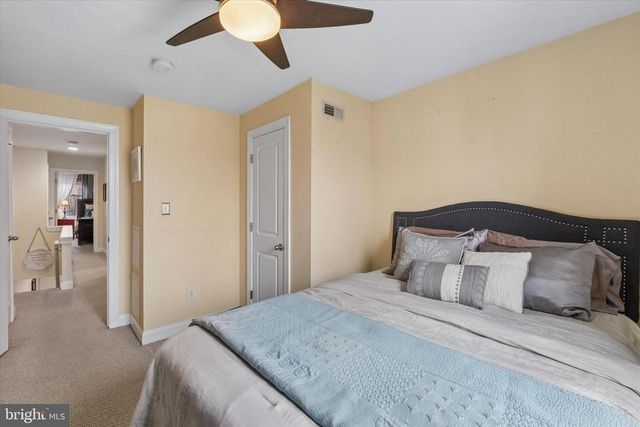 912 JACKSON ST, Philadelphia, PA 19148