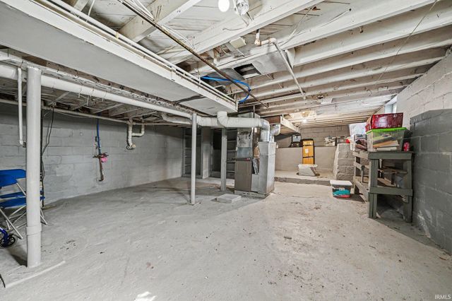 19649 Darden Road, South Bend, IN 46637