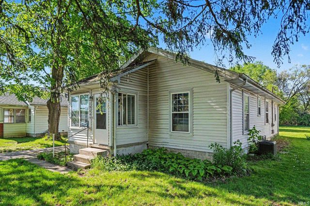 19649 Darden Road, South Bend, IN 46637