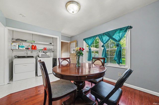 19649 Darden Road, South Bend, IN 46637