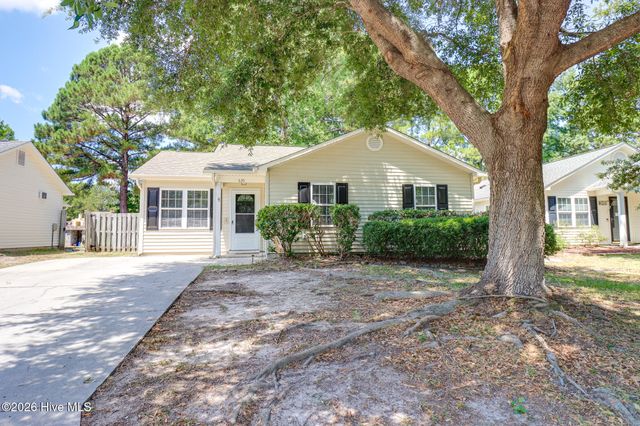 635 Lanvale Hills Circle NE, Leland, NC 28451