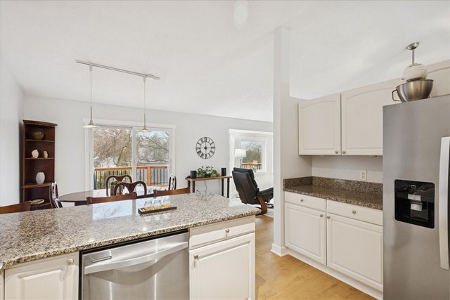 3039 Jeanlin Drive, Grand Rapids, MI 49546