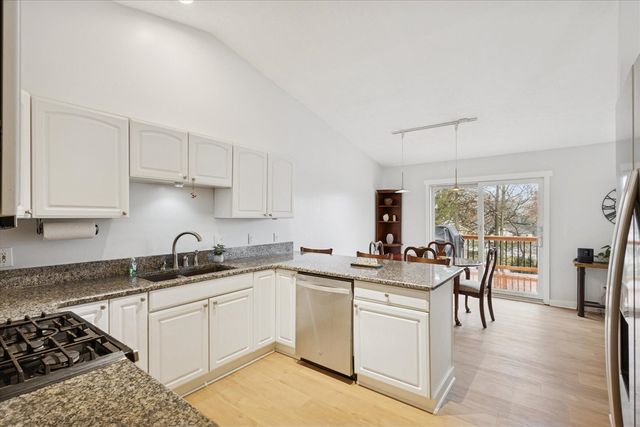 3039 Jeanlin Drive, Grand Rapids, MI 49546