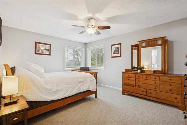 3039 Jeanlin Drive, Grand Rapids, MI 49546