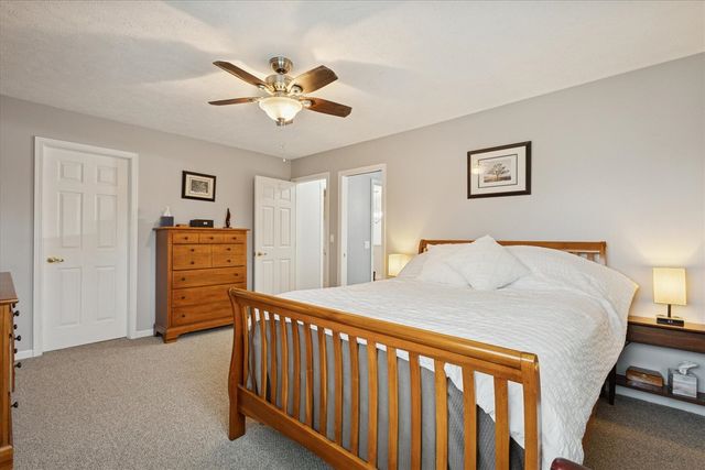 3039 Jeanlin Drive, Grand Rapids, MI 49546