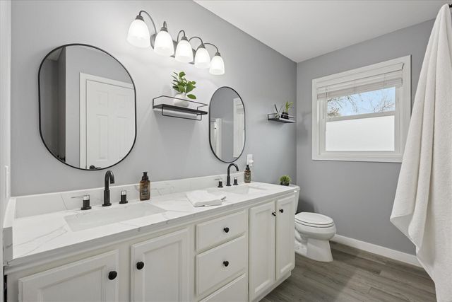 3039 Jeanlin Drive, Grand Rapids, MI 49546