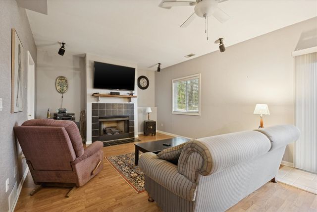 3039 Jeanlin Drive, Grand Rapids, MI 49546