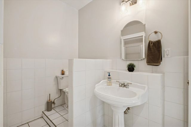 3039 Jeanlin Drive, Grand Rapids, MI 49546