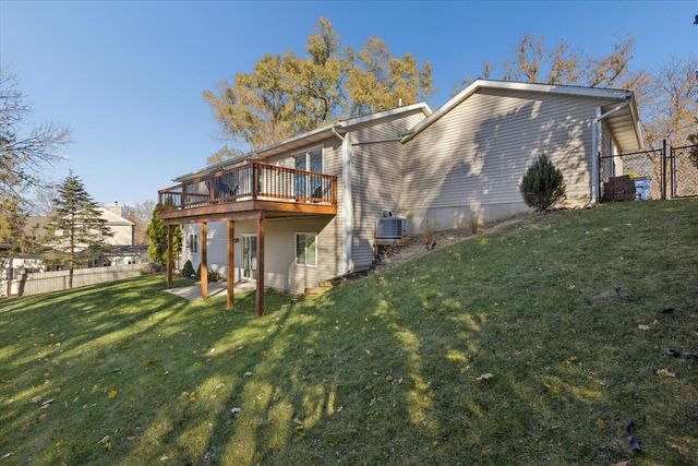 3039 Jeanlin Drive, Grand Rapids, MI 49546