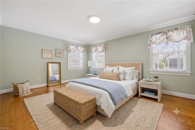 700 Riverside DR, Newport News, VA 23606