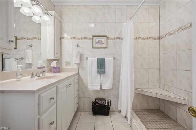 700 Riverside DR, Newport News, VA 23606