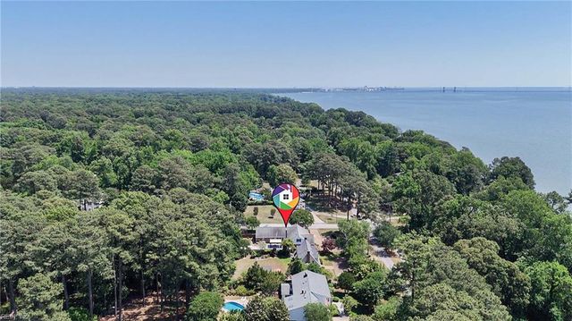 700 Riverside DR, Newport News, VA 23606