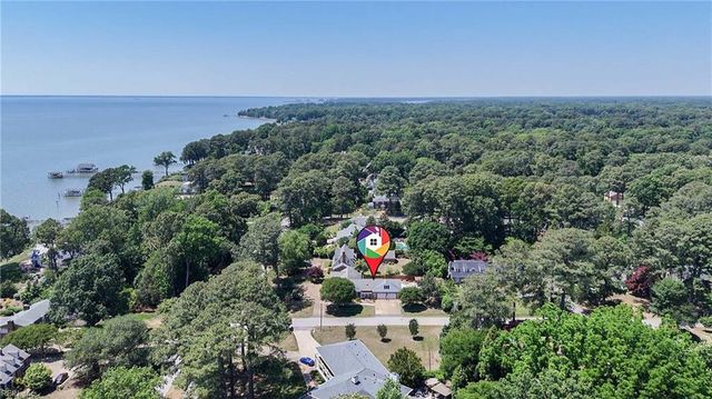 700 Riverside DR, Newport News, VA 23606
