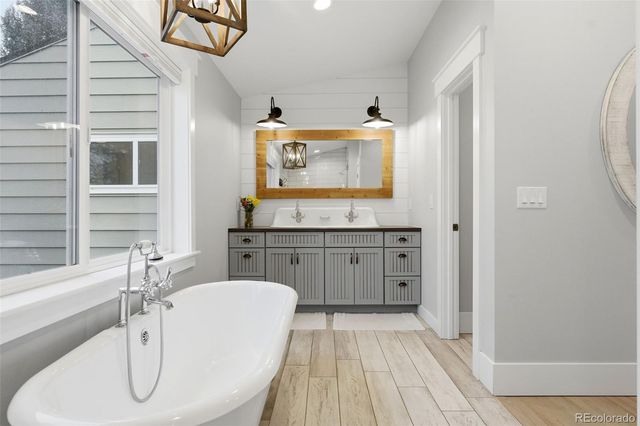 1970 Glen Shiel Drive, Lakewood, CO 80215