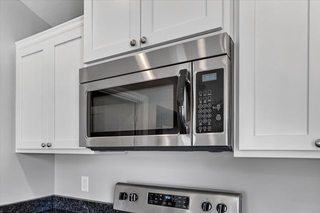 8550 Gilmour Lane, Freeland, MI 48623