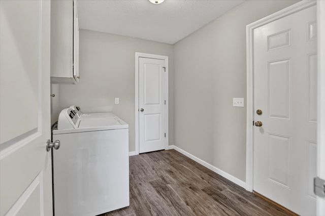 8550 Gilmour Lane, Freeland, MI 48623