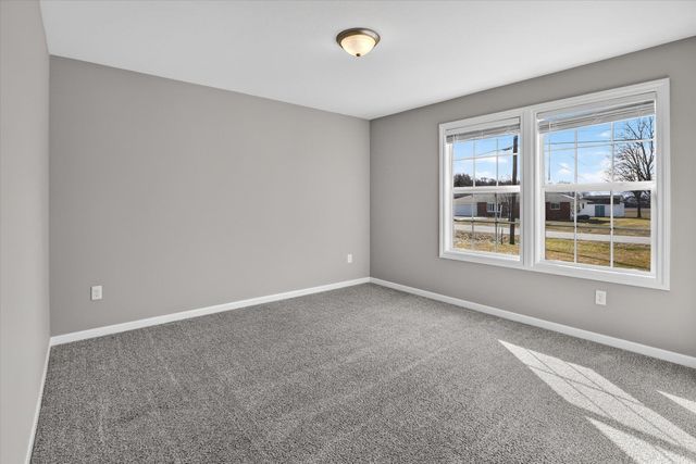 8550 Gilmour Lane, Freeland, MI 48623