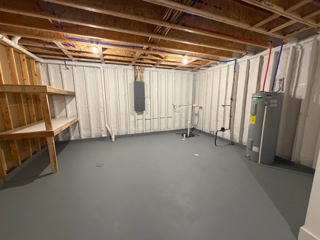 8550 Gilmour Lane, Freeland, MI 48623