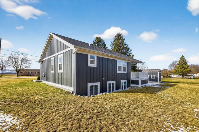 8550 Gilmour Lane, Freeland, MI 48623