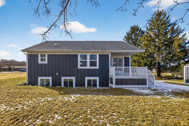 8550 Gilmour Lane, Freeland, MI 48623