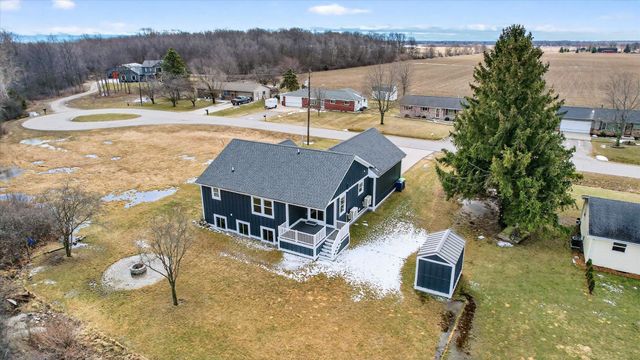 8550 Gilmour Lane, Freeland, MI 48623