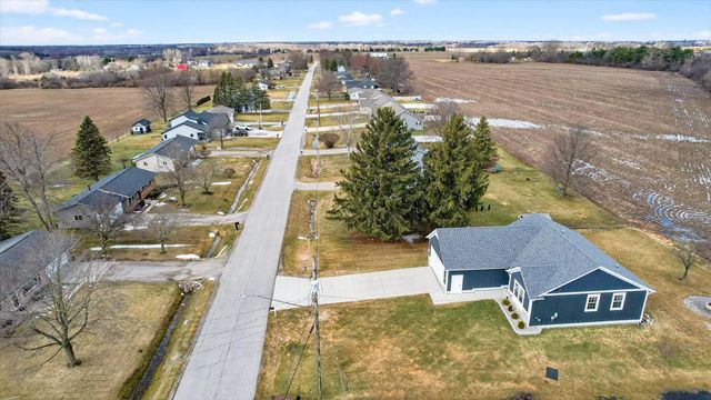 8550 Gilmour Lane, Freeland, MI 48623