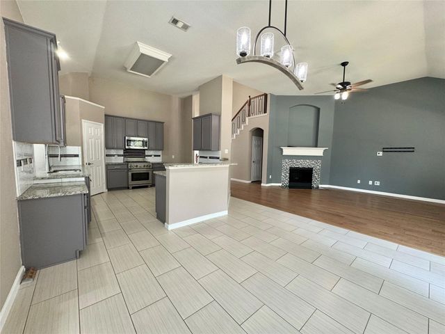 9301 Regal Oaks Drive, Mckinney, TX 75072