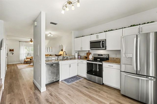6137 BAYSIDE KEY DRIVE, Tampa, FL 33615