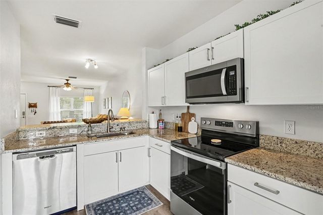 6137 BAYSIDE KEY DRIVE, Tampa, FL 33615
