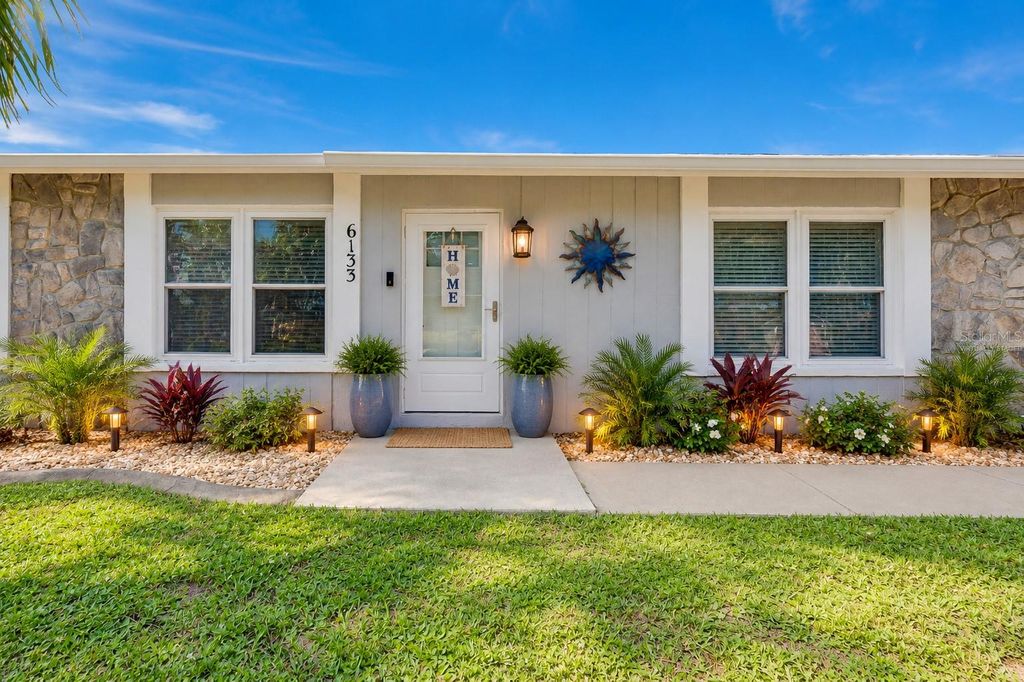 Image 4 of property listing at 6133 THORMAN ROAD E, Port Charlotte, FL 33981
