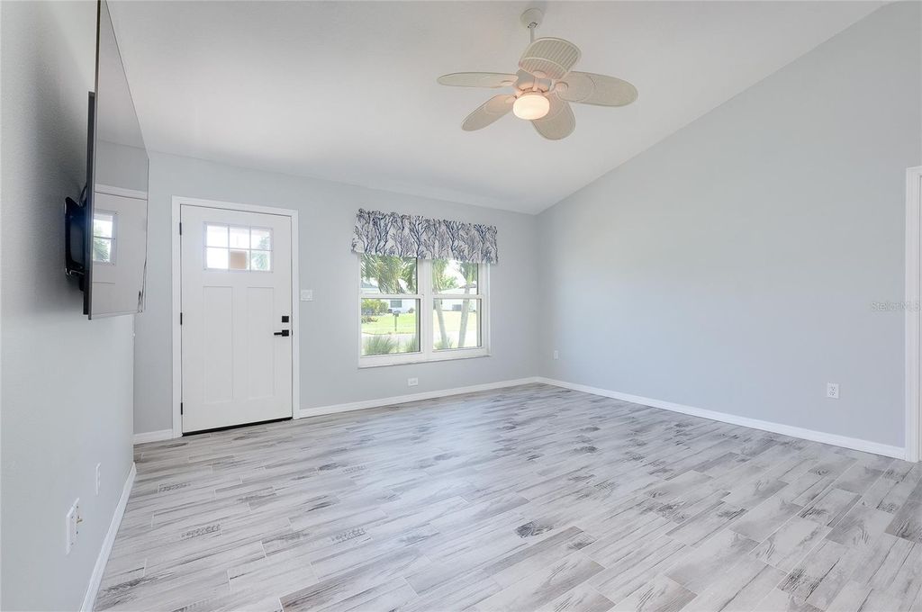 Image 5 of property listing at 6133 THORMAN ROAD E, Port Charlotte, FL 33981