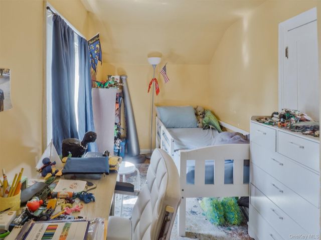 86 Harrison Street, Staten Island, NY 10304
