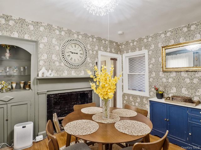 86 Harrison Street, Staten Island, NY 10304