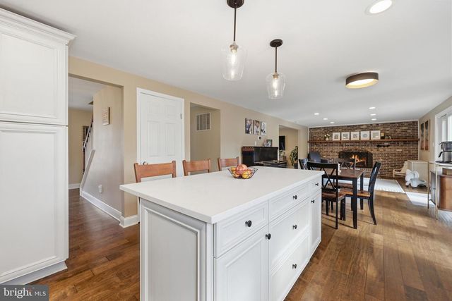 9111 HUBER CT, Burke, VA 22015