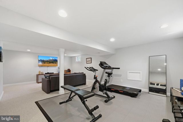 9111 HUBER CT, Burke, VA 22015