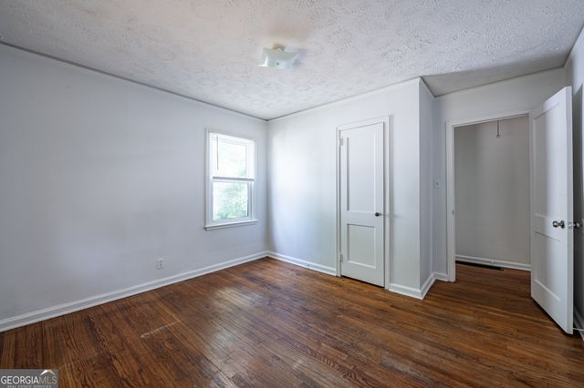1555 Venetian Drive SW, Atlanta, GA 30311