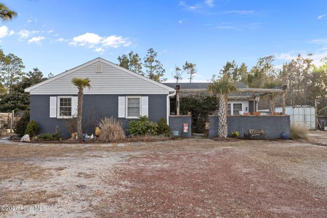 713 James Drive, Newport, NC 28570