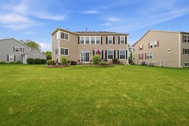 1344 Slater Street, Sugar Grove, IL 60554