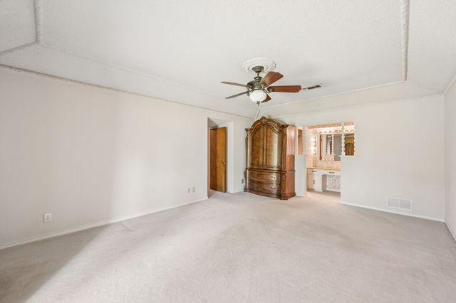 1324 Glenbrook Drive, Irving, TX 75061