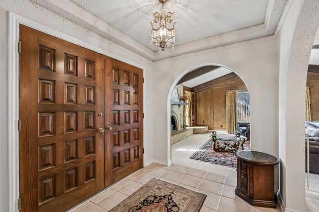 1324 Glenbrook Drive, Irving, TX 75061