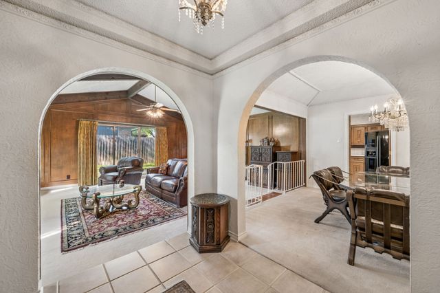 1324 Glenbrook Drive, Irving, TX 75061