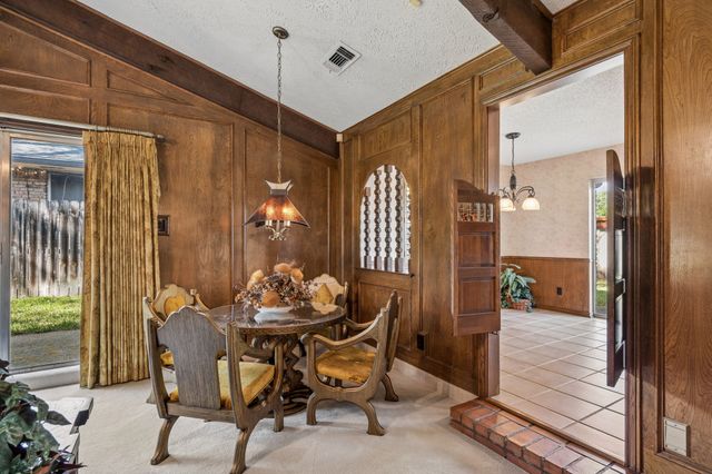 1324 Glenbrook Drive, Irving, TX 75061