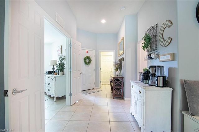 2493 Anguilla DR, Cape Coral, FL 33991