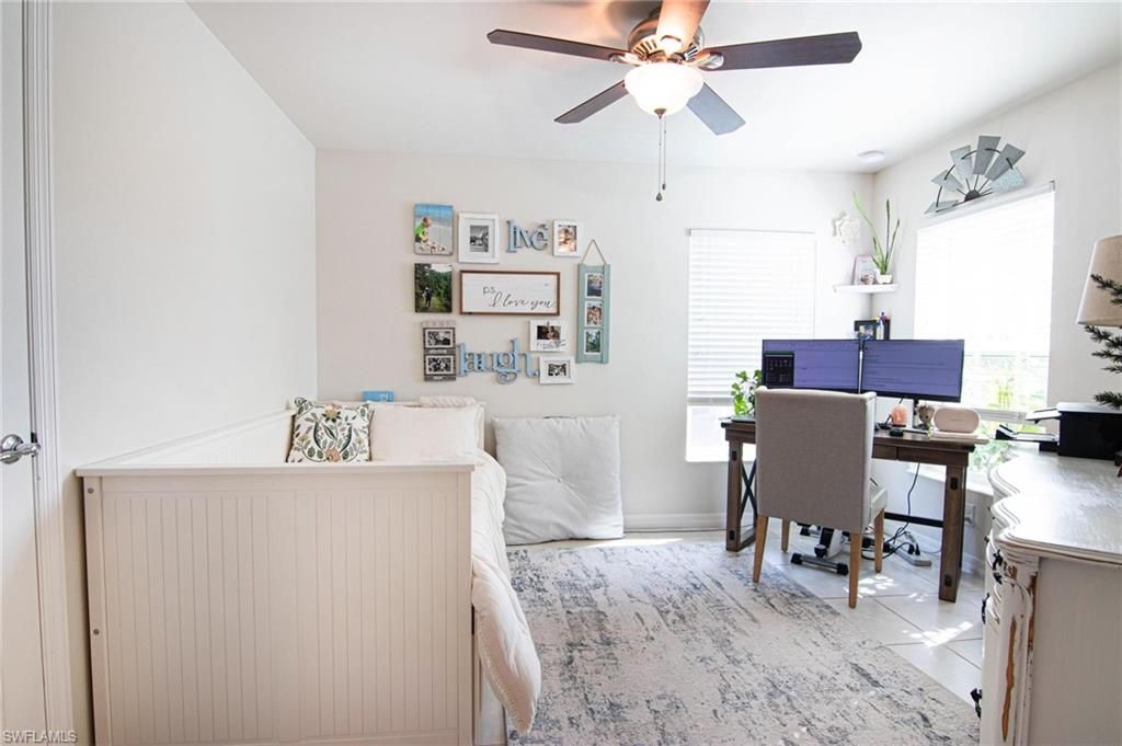 Image 17 of property listing at 2493 Anguilla DR, Cape Coral, FL 33991