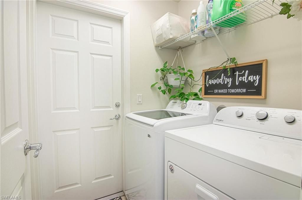 Image 20 of property listing at 2493 Anguilla DR, Cape Coral, FL 33991