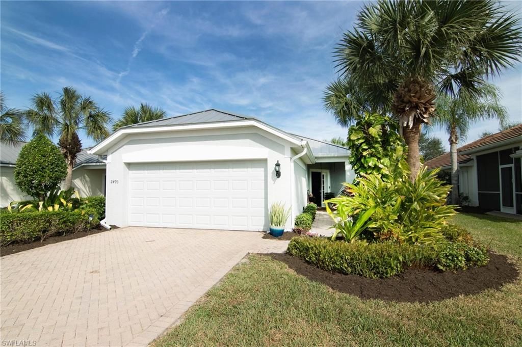 Image 27 of property listing at 2493 Anguilla DR, Cape Coral, FL 33991