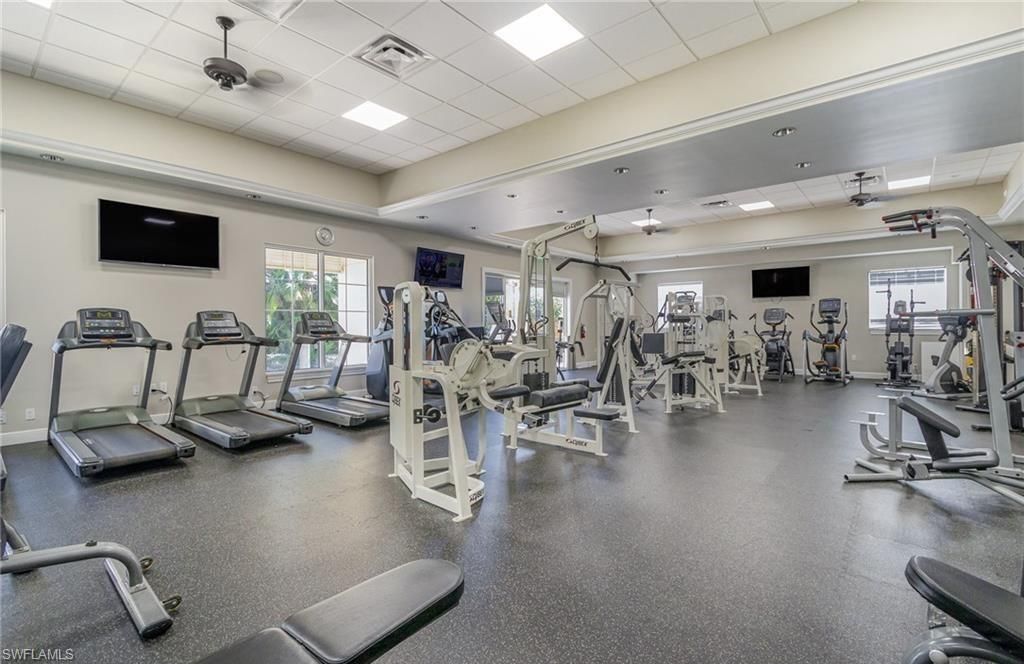 Image 30 of property listing at 2493 Anguilla DR, Cape Coral, FL 33991